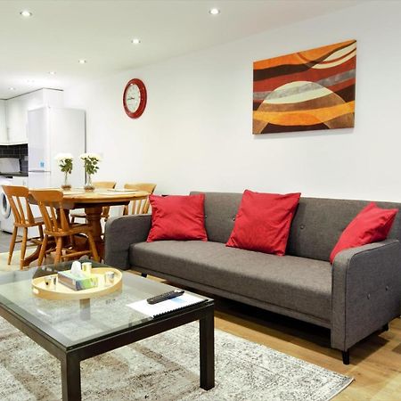 Stylish 2 Bedroom Apartment In The Heart Of Greenwich London Eksteriør billede