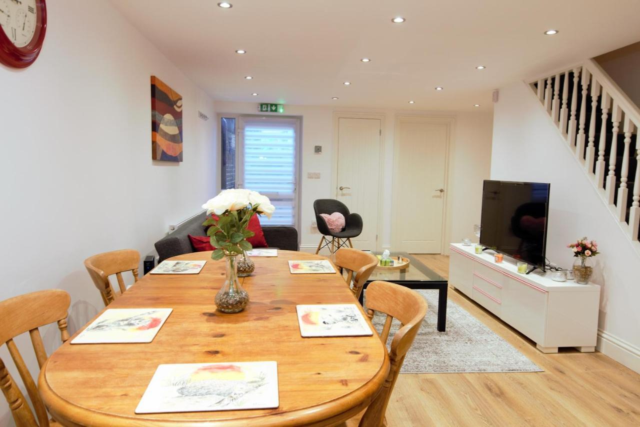 Stylish 2 Bedroom Apartment In The Heart Of Greenwich London Eksteriør billede