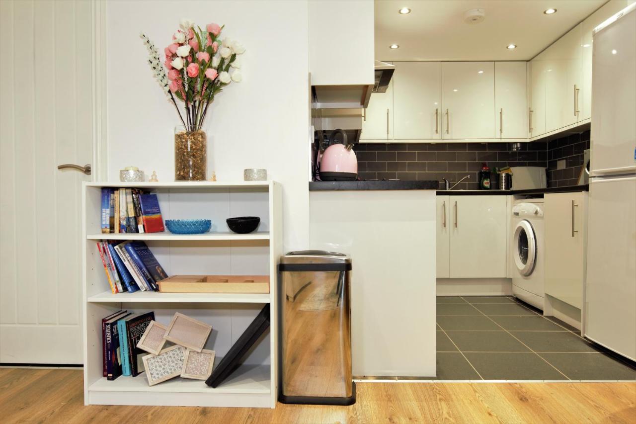 Stylish 2 Bedroom Apartment In The Heart Of Greenwich London Eksteriør billede