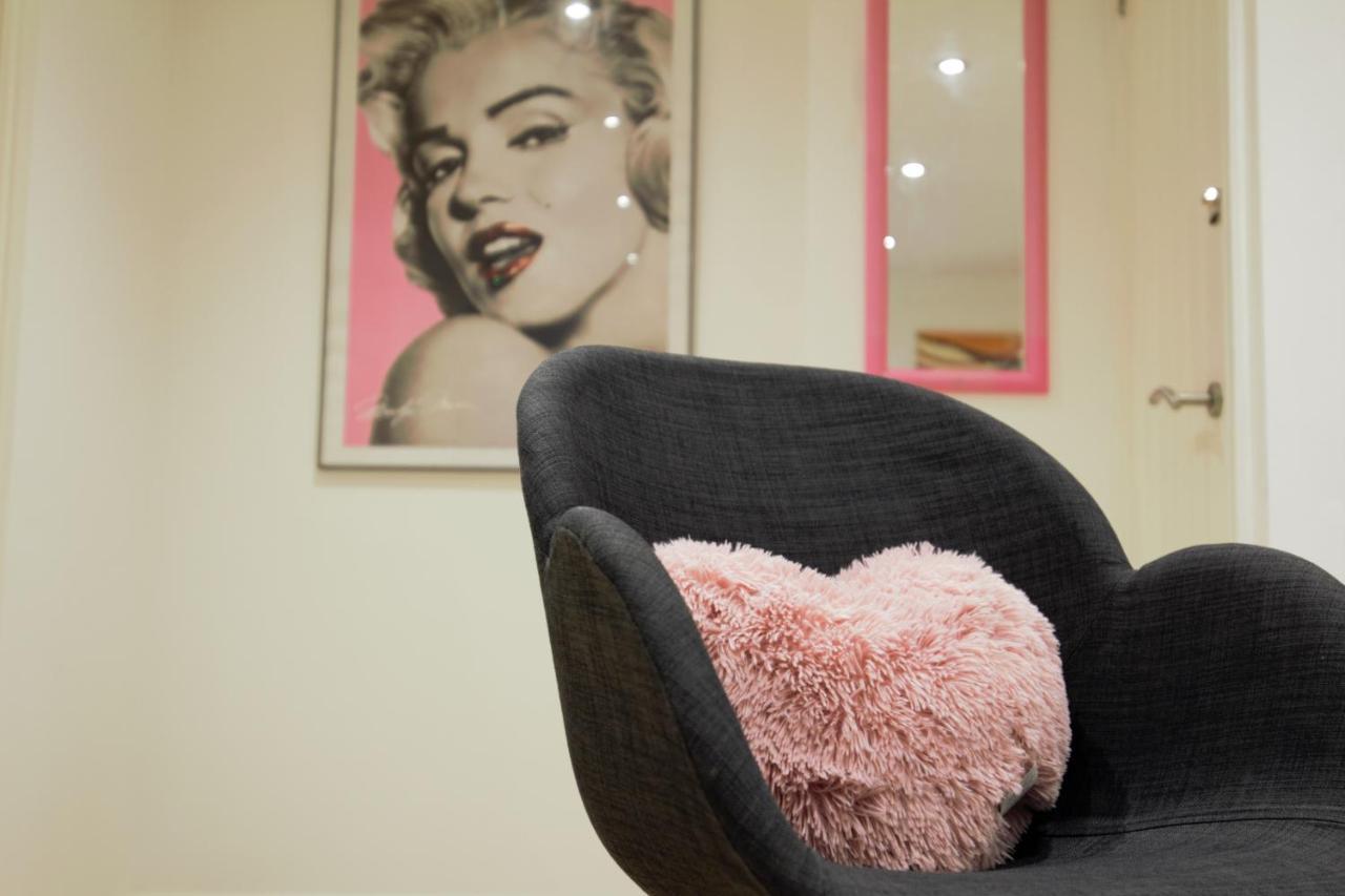 Stylish 2 Bedroom Apartment In The Heart Of Greenwich London Eksteriør billede